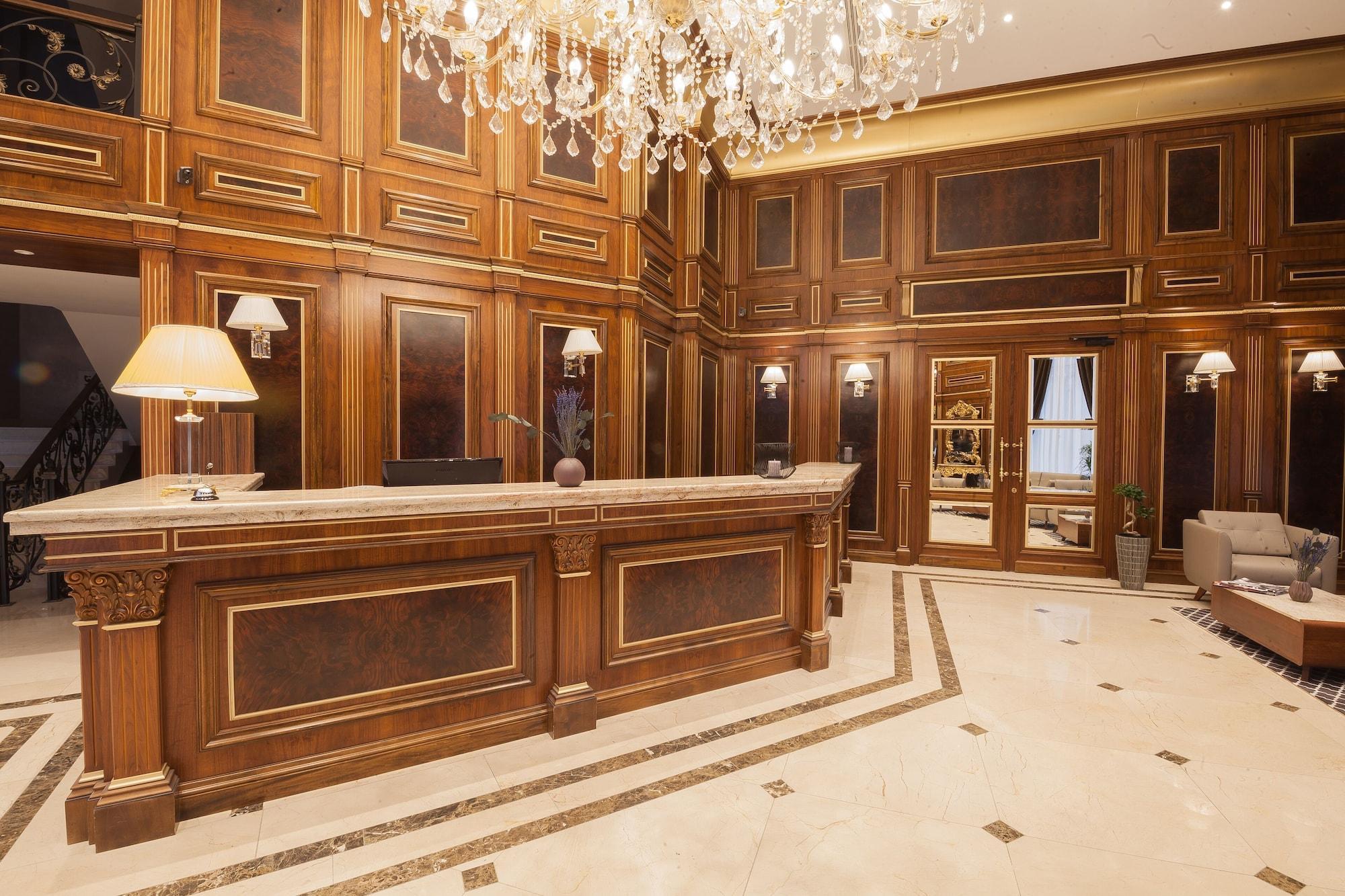 Hotel Royal Park Chişinău Extérieur photo